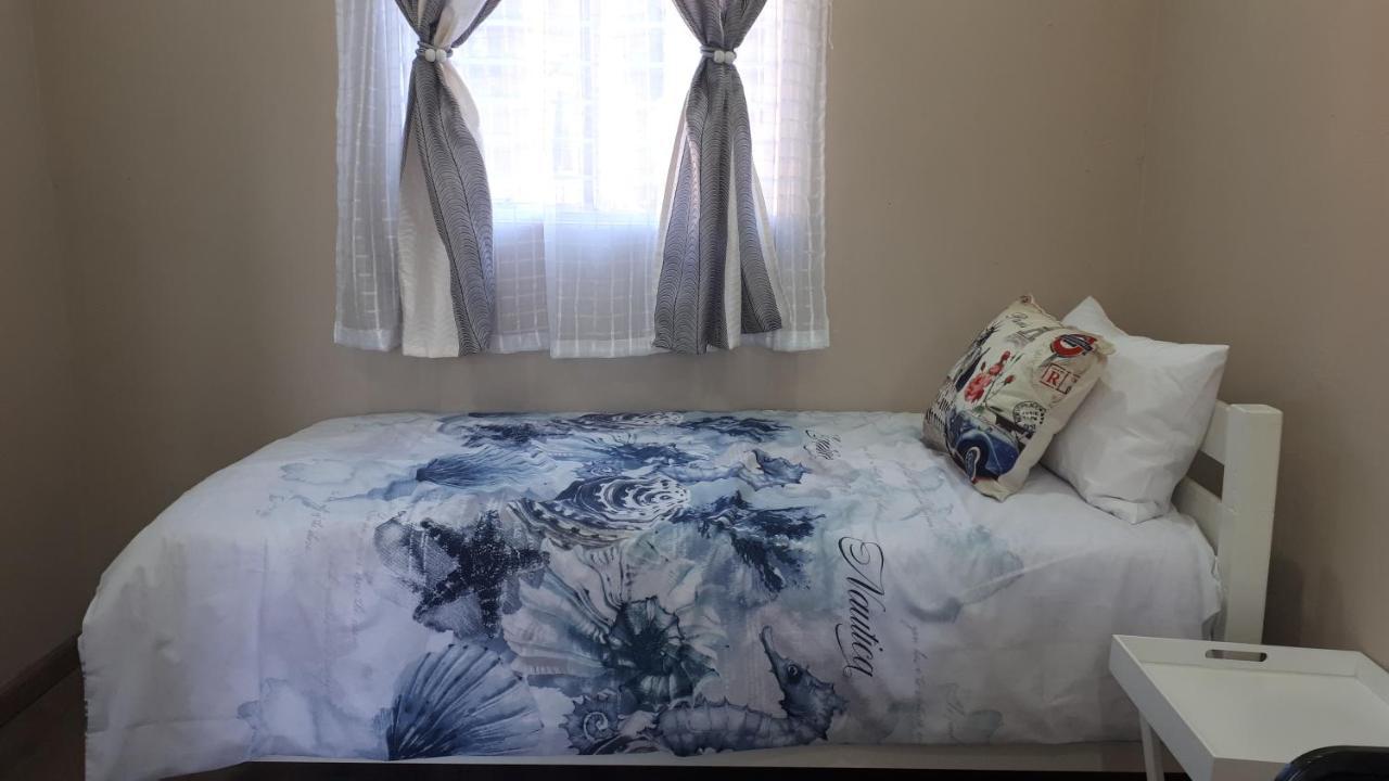 Relax In Aberdeen Johannesburg Ngoại thất bức ảnh